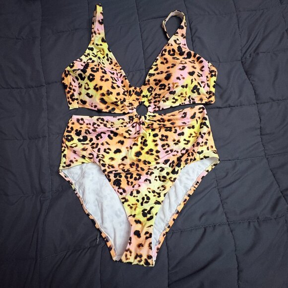 Bar III Summer Heat Animal-Print O-Ring Monokini Swimsuit - Size: XL - NWT - Picture 3 of 14